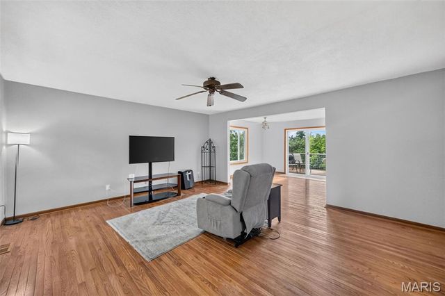 6726 Duckworth Court, House Springs, MO 63051
