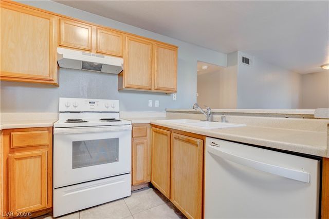 2974 Juniper Hills Boulevard 101, Las Vegas, NV 89142