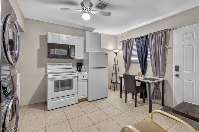 3730 Greenwood Dr., Las Vegas, NV 89103