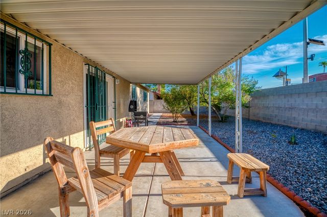 3730 Greenwood Dr., Las Vegas, NV 89103