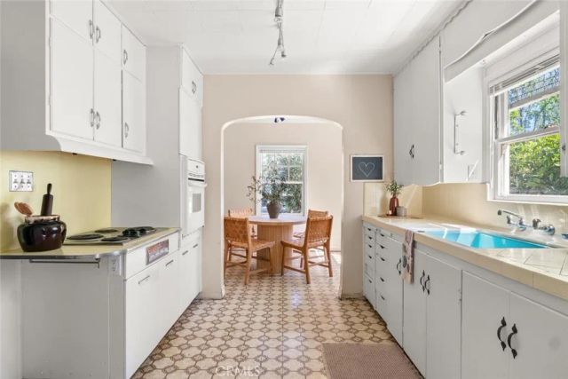 1421 Hobart Street, Chico, CA 95926