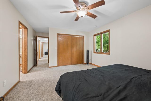 3318 Caroline Drive, Joliet, IL 60435