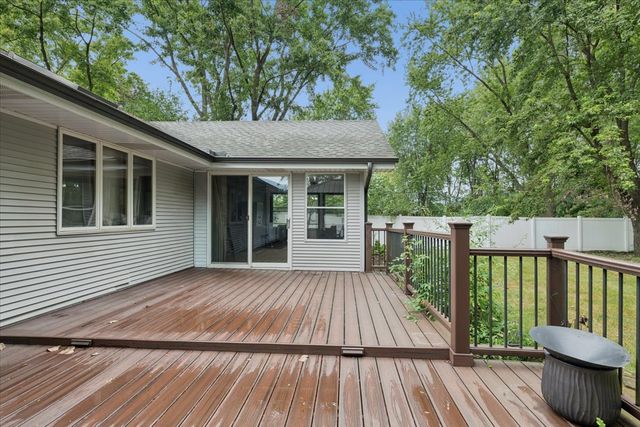 3318 Caroline Drive, Joliet, IL 60435