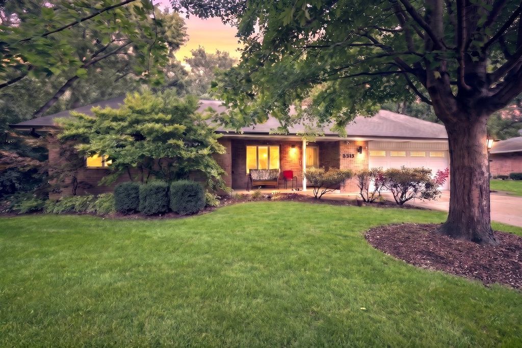 3318 Caroline Drive, Joliet, IL 60435 — photo 2
