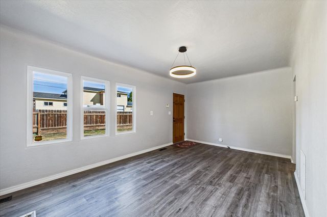 380 Artino Street, Eureka, CA 95503