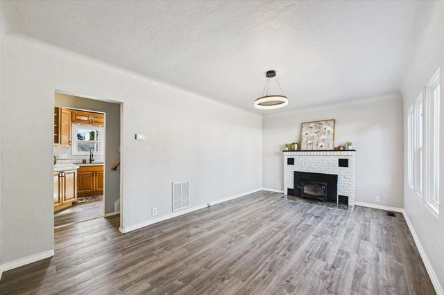 380 Artino Street, Eureka, CA 95503