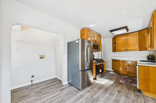 380 Artino Street, Eureka, CA 95503