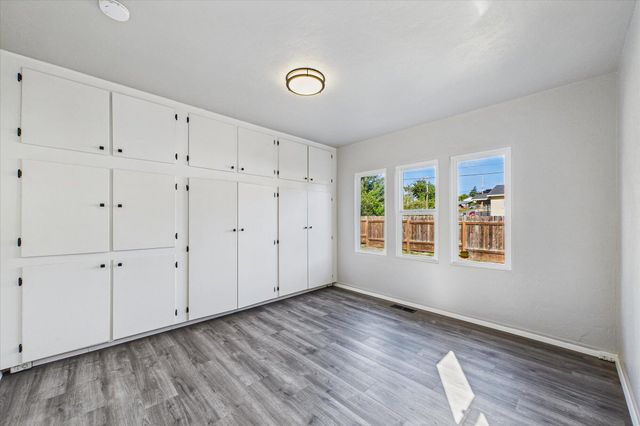 380 Artino Street, Eureka, CA 95503