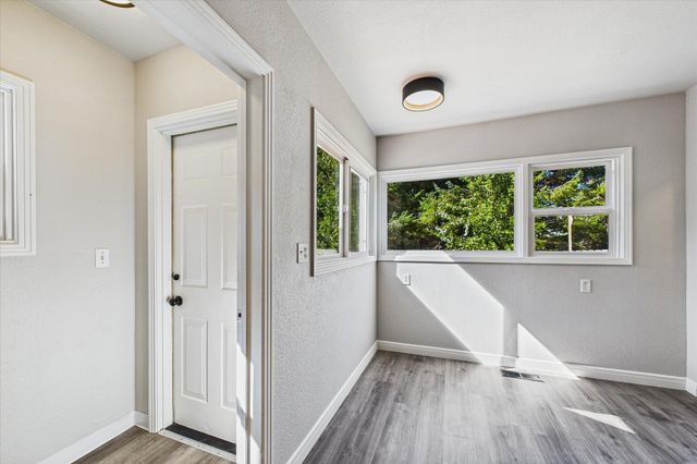 380 Artino Street, Eureka, CA 95503