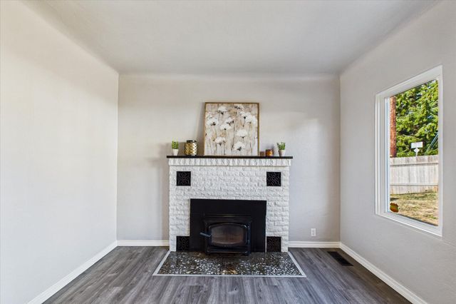 380 Artino Street, Eureka, CA 95503