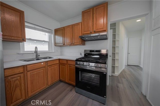 1719 Cabrillo Avenue C, Torrance, CA 90501