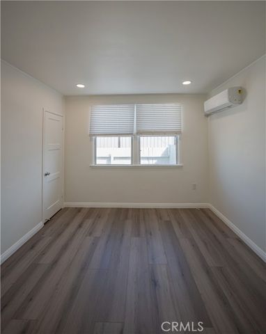 1719 Cabrillo Avenue C, Torrance, CA 90501