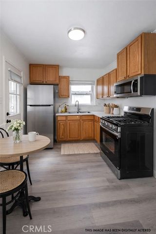 1719 Cabrillo Avenue C, Torrance, CA 90501