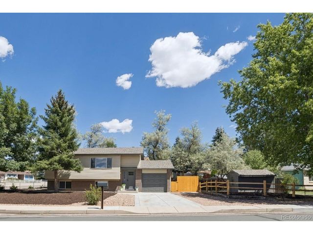 3704 Surrey Ln, Colorado Springs, CO 80918