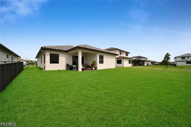 5043 Ofanto LN, Ave Maria, FL 34142