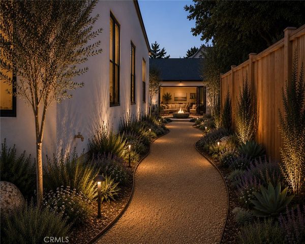 2558 Westminster, Costa Mesa, CA 92627