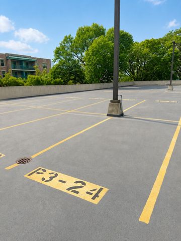 2605 S Indiana Avenue 1404, Chicago, IL 60616