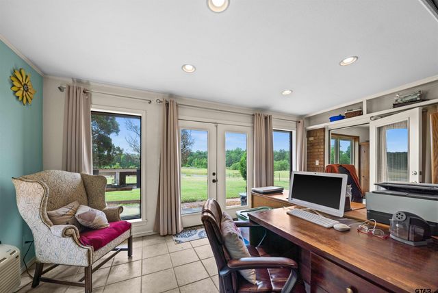 126 County Road 4212, Jacksonville, TX 75766