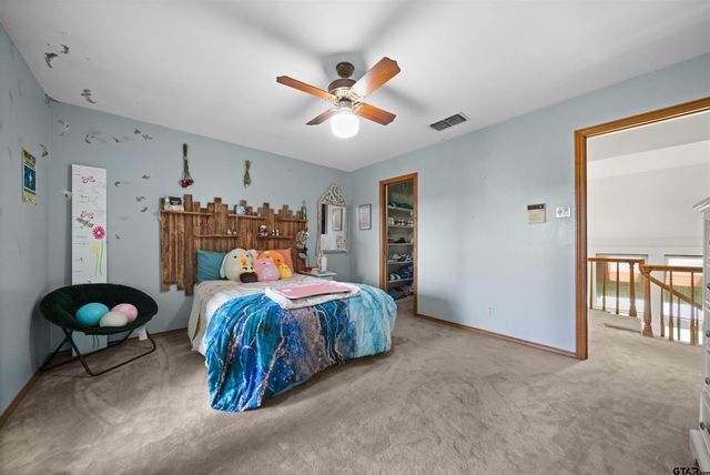 126 County Road 4212, Jacksonville, TX 75766