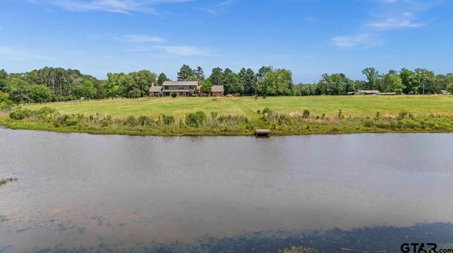 126 County Road 4212, Jacksonville, TX 75766