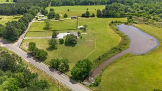 126 County Road 4212, Jacksonville, TX 75766