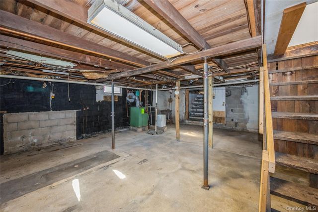 123 Lynbrook Drive, Mastic Beach, NY 11951