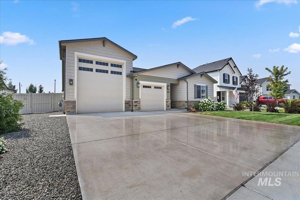 555 Burnside Ave, Middleton, ID 83644 photo 3