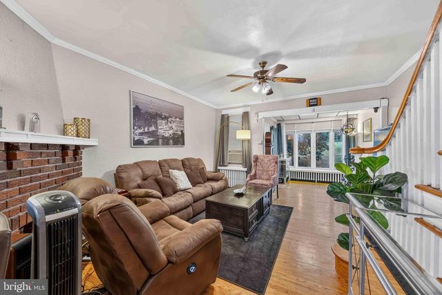 5913 N 6TH ST, Philadelphia, PA 19120