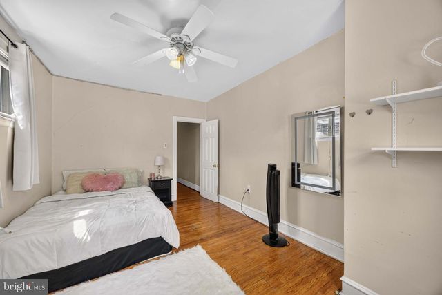 5913 N 6TH ST, Philadelphia, PA 19120