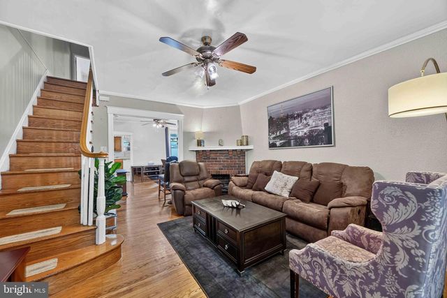 5913 N 6TH ST, Philadelphia, PA 19120