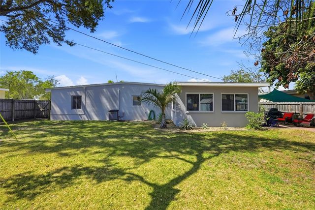 6535 10TH STREET N, St Petersburg, FL 33702