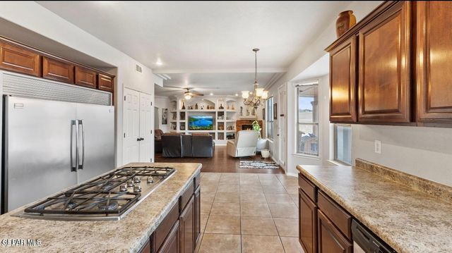 12000 STANSBURY Drive, El Paso, TX 79928