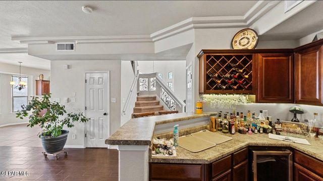 12000 STANSBURY Drive, El Paso, TX 79928