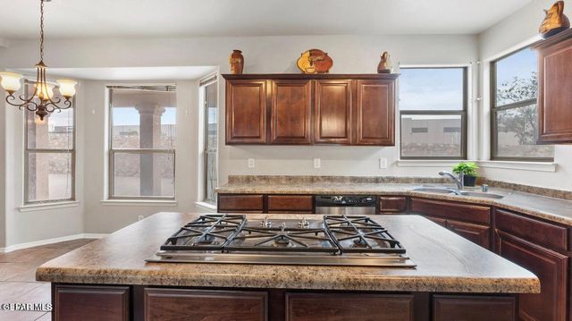 12000 STANSBURY Drive, El Paso, TX 79928