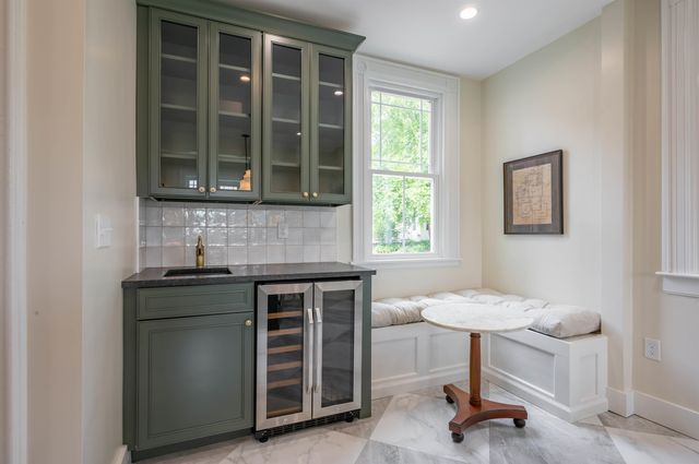 13 Manchester Street, Nashua, NH 03064