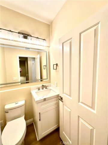 505 Marinella Aisle, Irvine, CA 92606