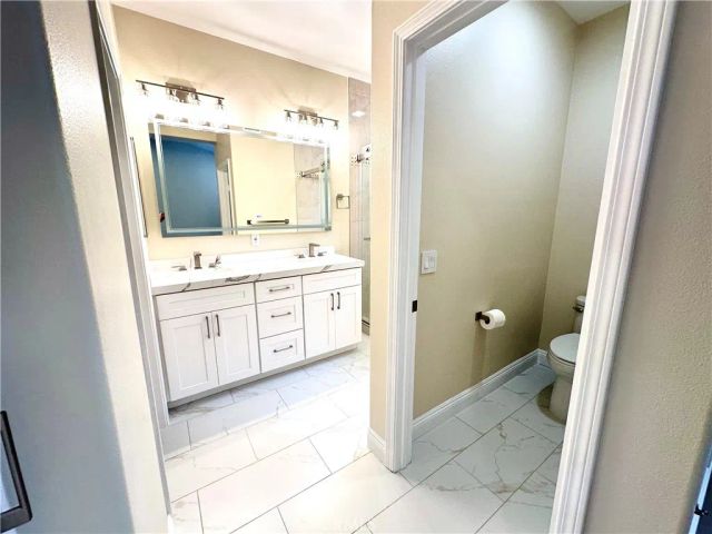 505 Marinella Aisle, Irvine, CA 92606