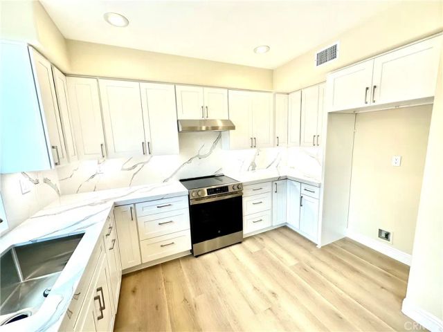 505 Marinella Aisle, Irvine, CA 92606