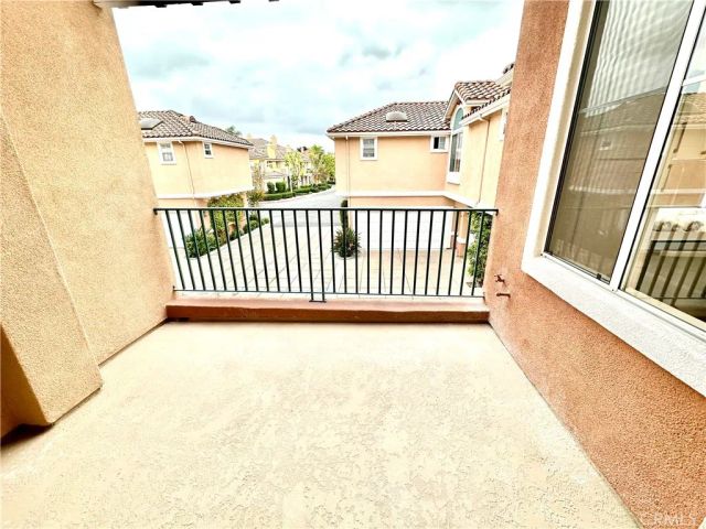 505 Marinella Aisle, Irvine, CA 92606