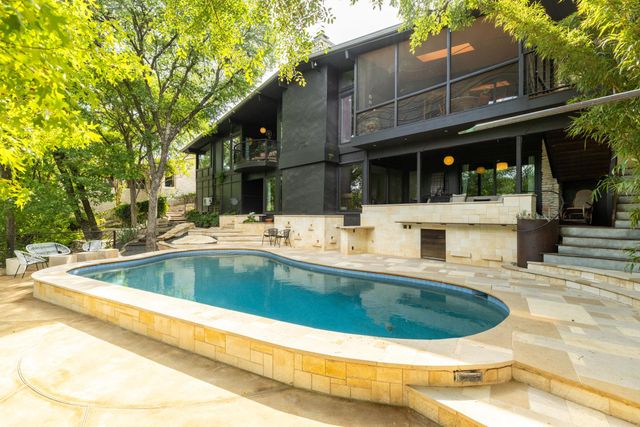 1805 Brookhaven DR, Austin, TX 78704