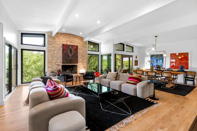 1805 Brookhaven DR, Austin, TX 78704