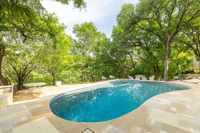 1805 Brookhaven DR, Austin, TX 78704