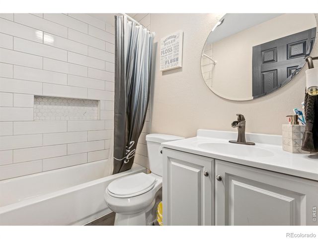 2101 Wedgewood Court, Greeley, CO 80631