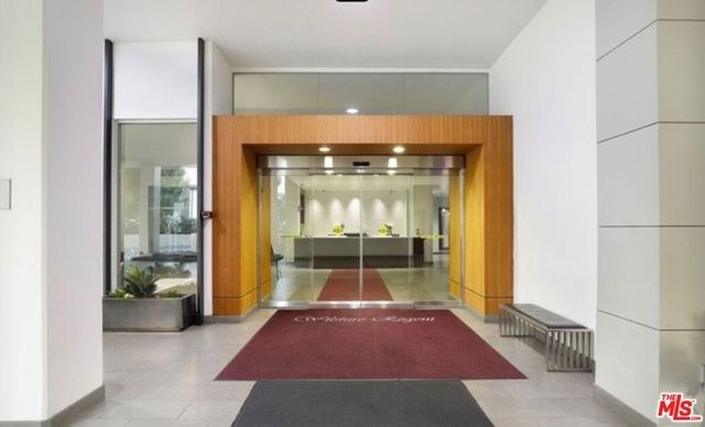 10501 Wilshire Boulevard 902, Los Angeles, CA 90024