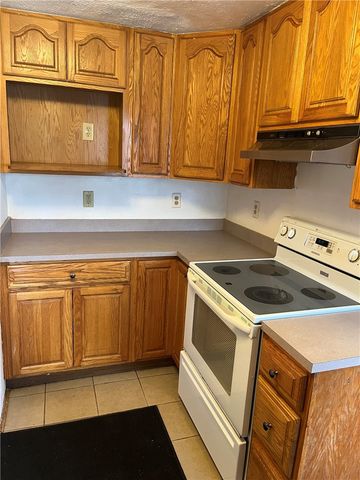 4957 Chesham Drive, Dayton, OH 45424