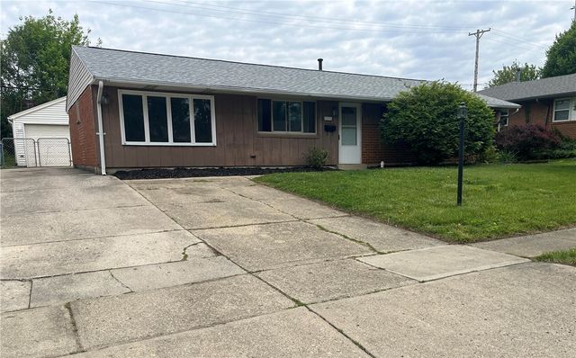 4957 Chesham Drive, Dayton, OH 45424