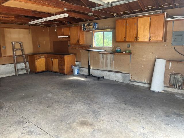 4957 Chesham Drive, Dayton, OH 45424