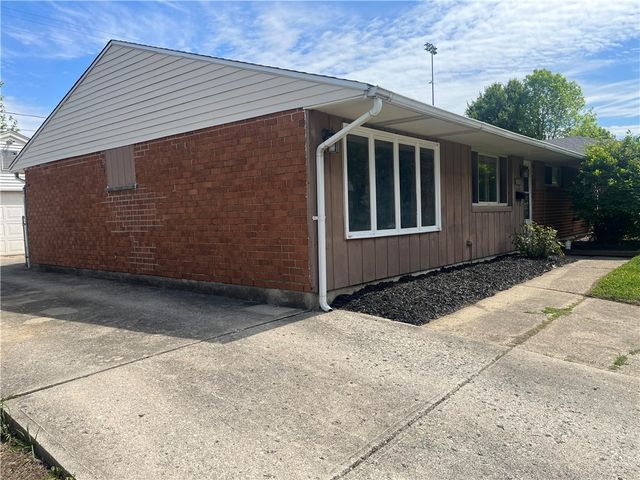 4957 Chesham Drive, Dayton, OH 45424