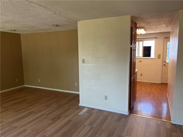 4957 Chesham Drive, Dayton, OH 45424