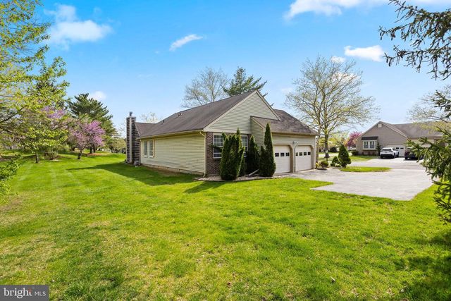 173 CONCORDIA CIR, Monroe Township, NJ 08831